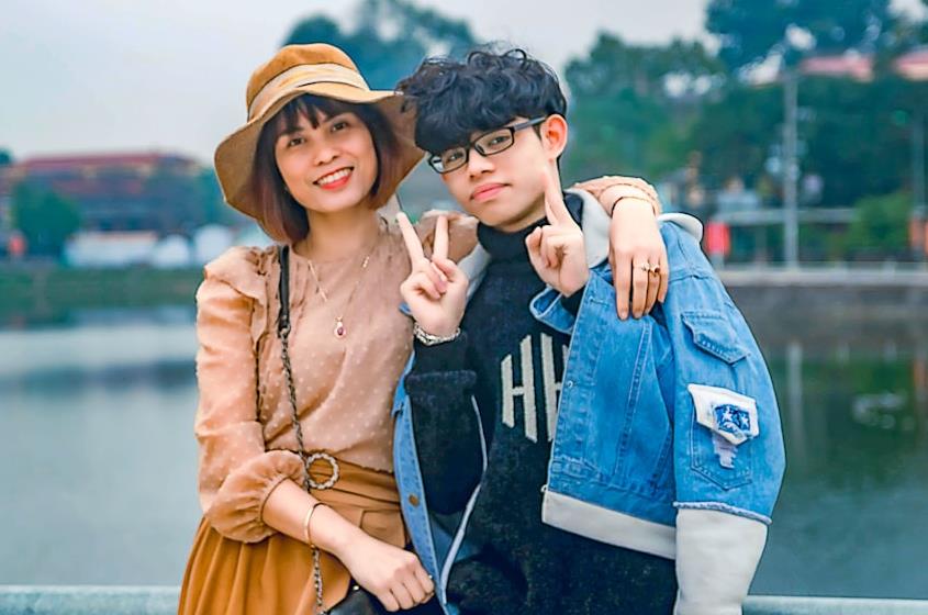 上海私人调查:恋爱中吃醋如何把握分寸?